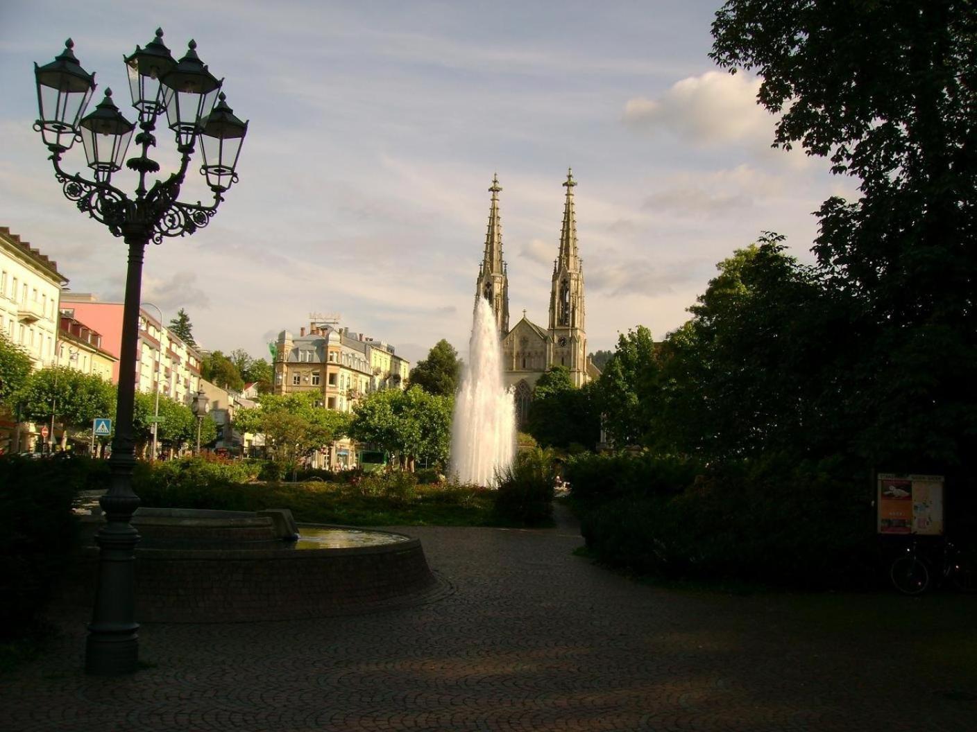 Du Russel Suite Baden-Baden Bagian luar foto